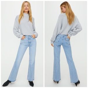 Levi’s Ribcage Flare Jeans